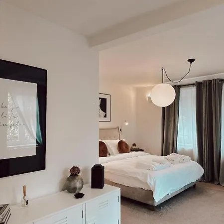 Cozy Old Town Amazing In Historical Villa *