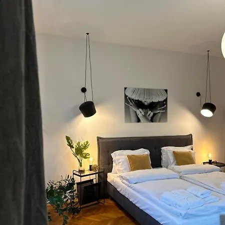 Cozy Old Town Amazing In Historical Villa